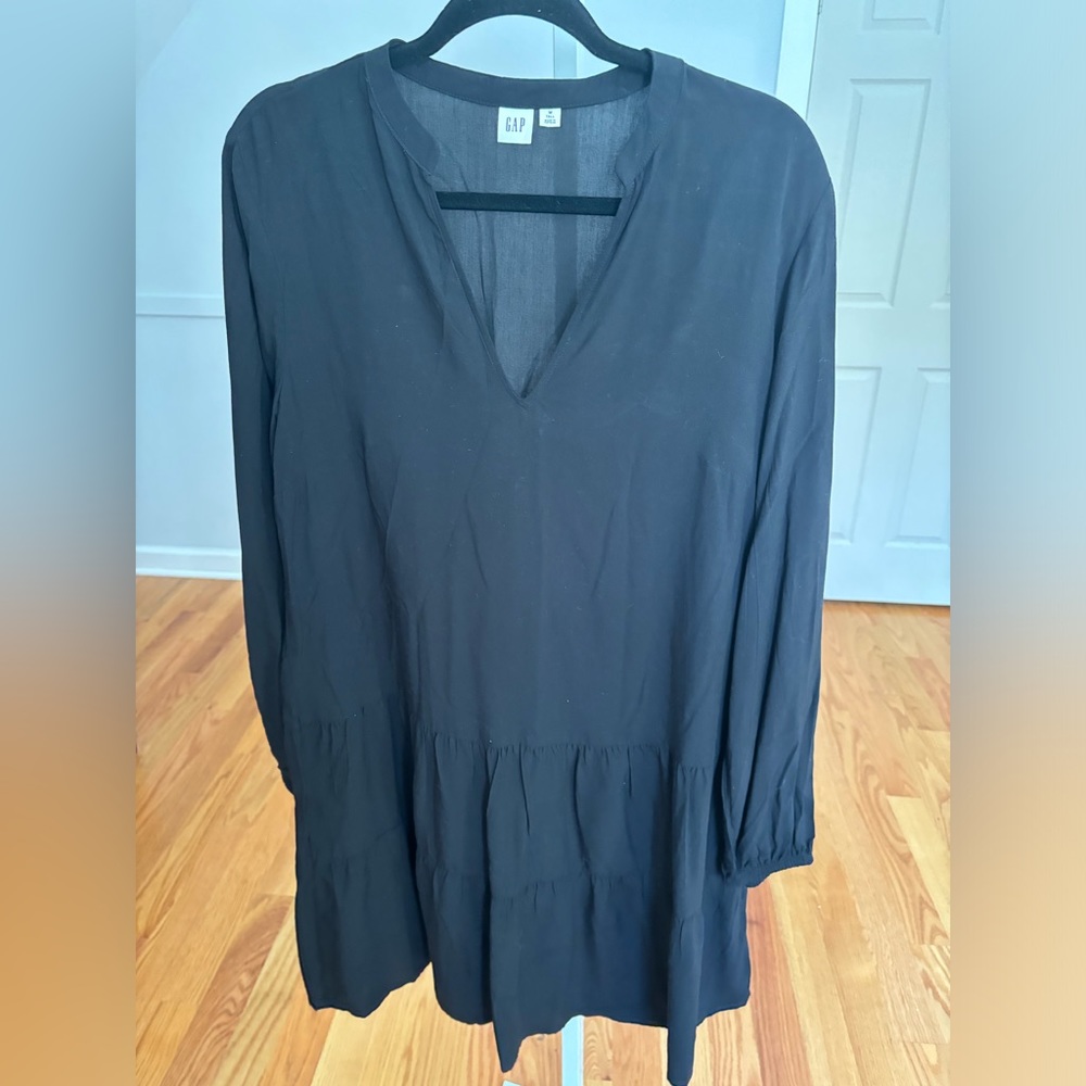 Gap lightweight black dress,‎ long sleeve, Women’s Medium Tall